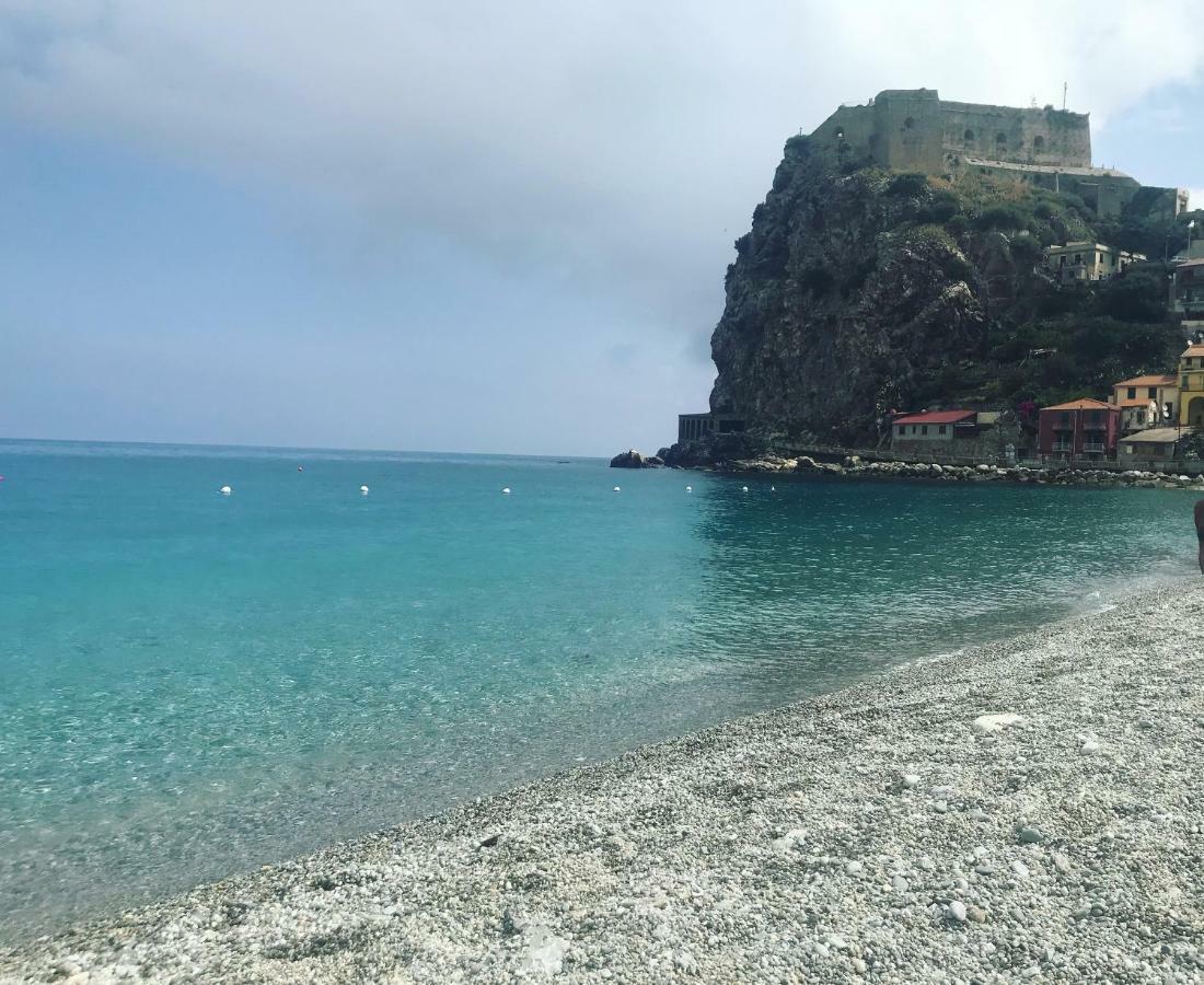 ホテル Scilla Sole エクステリア 写真